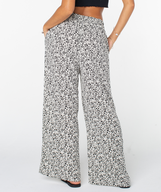 Midnight Avenue Wide Leg Pant